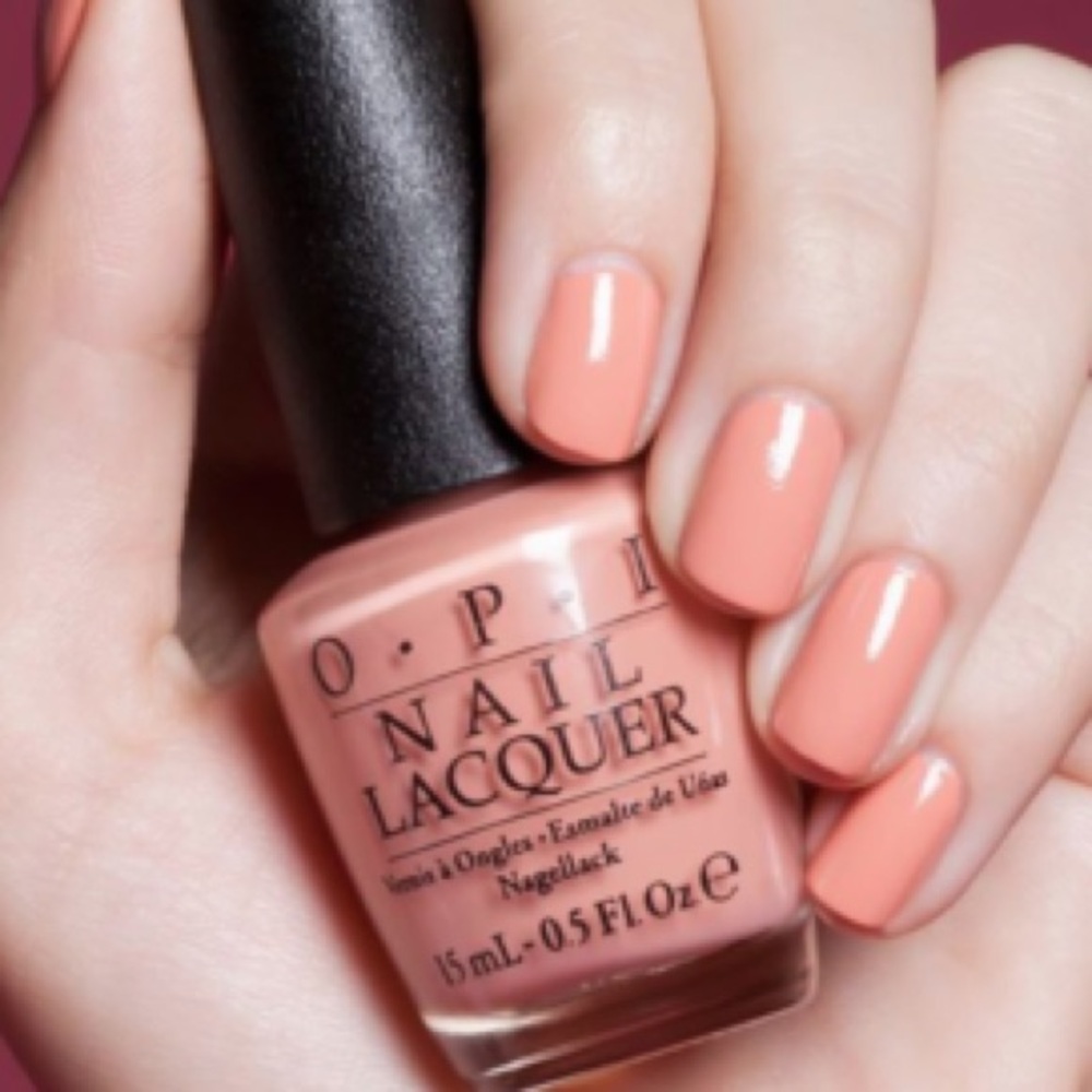 OPI A Great Opera-tunity NLV25 Soft Peach Nail Polish 0.5 oz